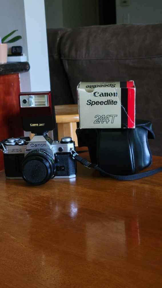 Vintage Canon Ae-1