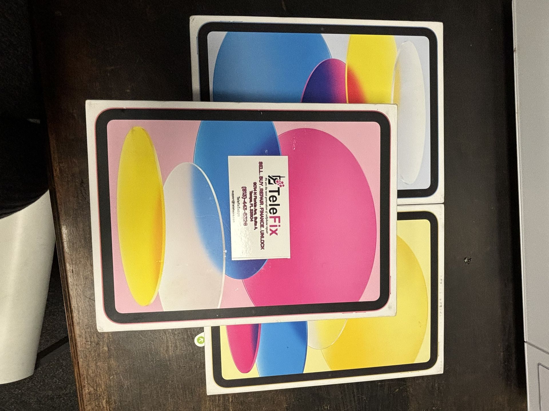 iPad 10th Gen ($50down)