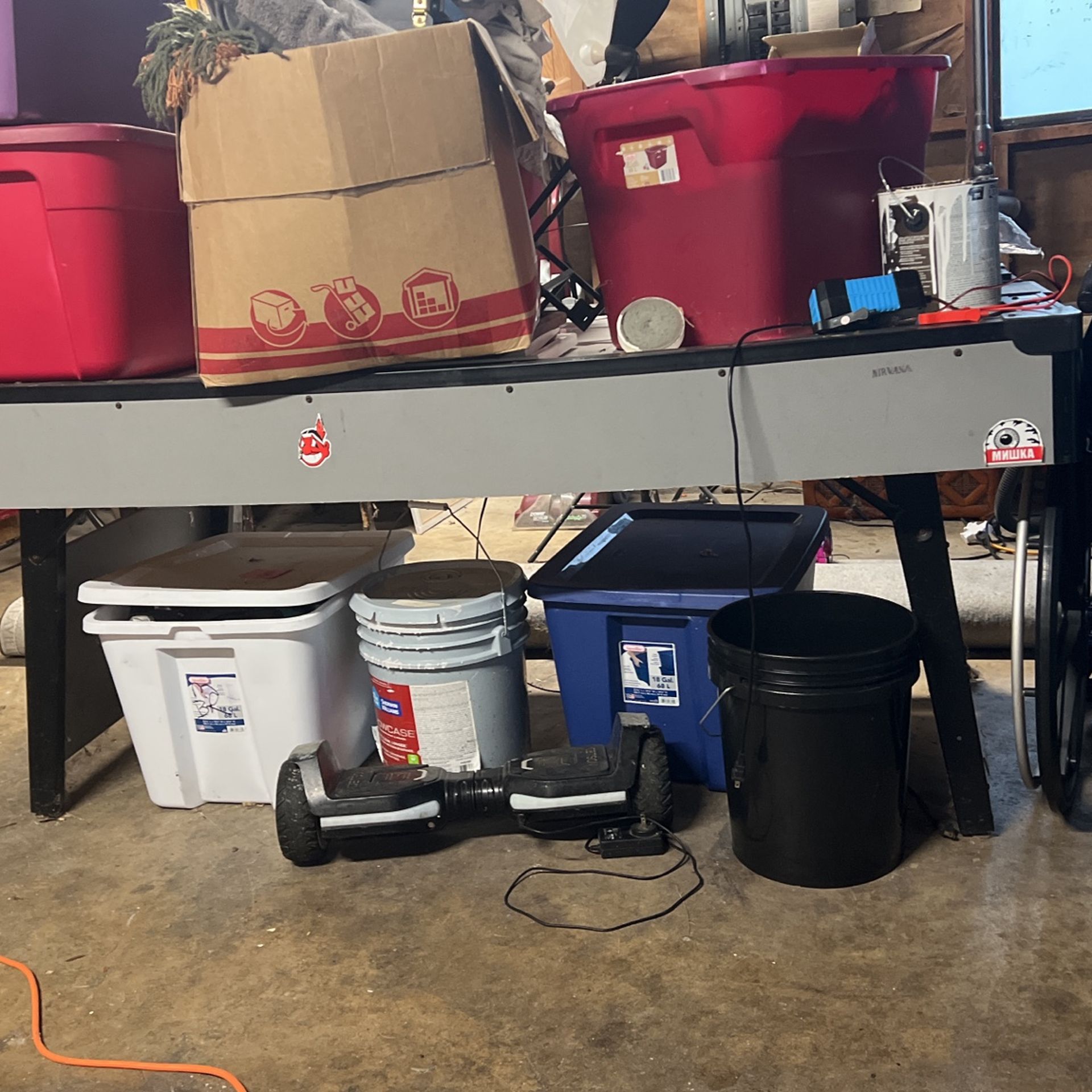 Air Hockey Table