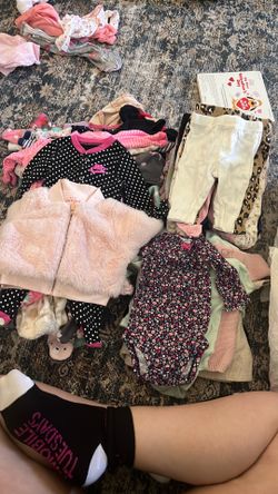Lot of 0-3mo baby girls clothes 60+ items
