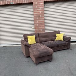 Really nice small couch sectional