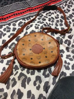Mcm suzy wong bag hotsell