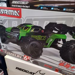 ARRMA Kraton BLX 6s brushless electric RC truck new in a box
