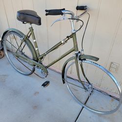 Dual Shifter Vintage Raleigh Sprite Womens 26" Road Cruiser Bicycle