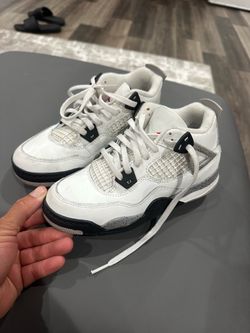 Jordan 4 size 1y