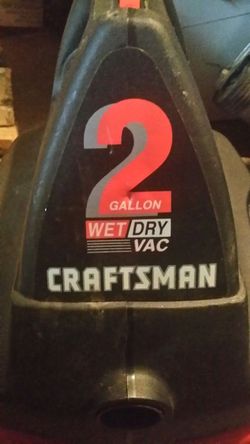 CRAFTSMAN 2GAL. SHOP VAC.