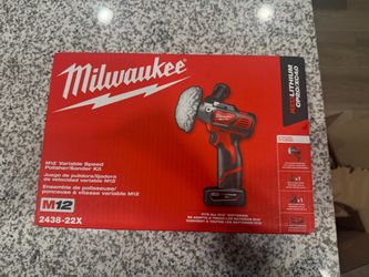 Milwaukee M12 Variable Speed Polisher/Sander Kit