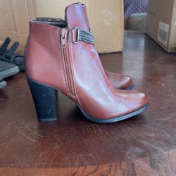 Ladies Olivia miller Boots 7