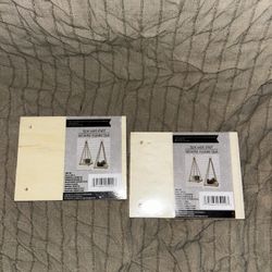 2-pack of small decorative hanging wall shelves