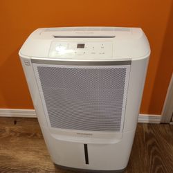 Dehumidifier Basement Room Smart WIFI Frigidaire 