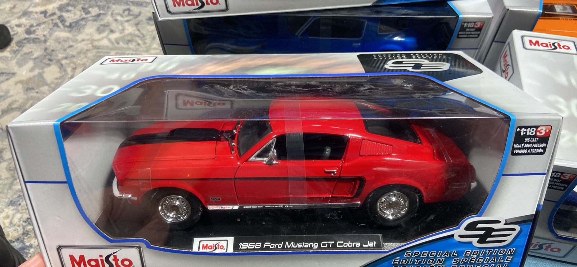 Maisto 1:18 Mustang Cobra GT Jet