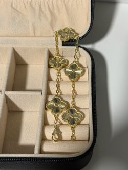 Van Cleef bracelet 18kt Plated 925 Silver