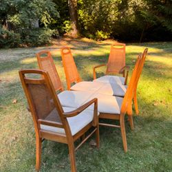 Mcm Walnut Dining Table And Set Of 6 Chairs