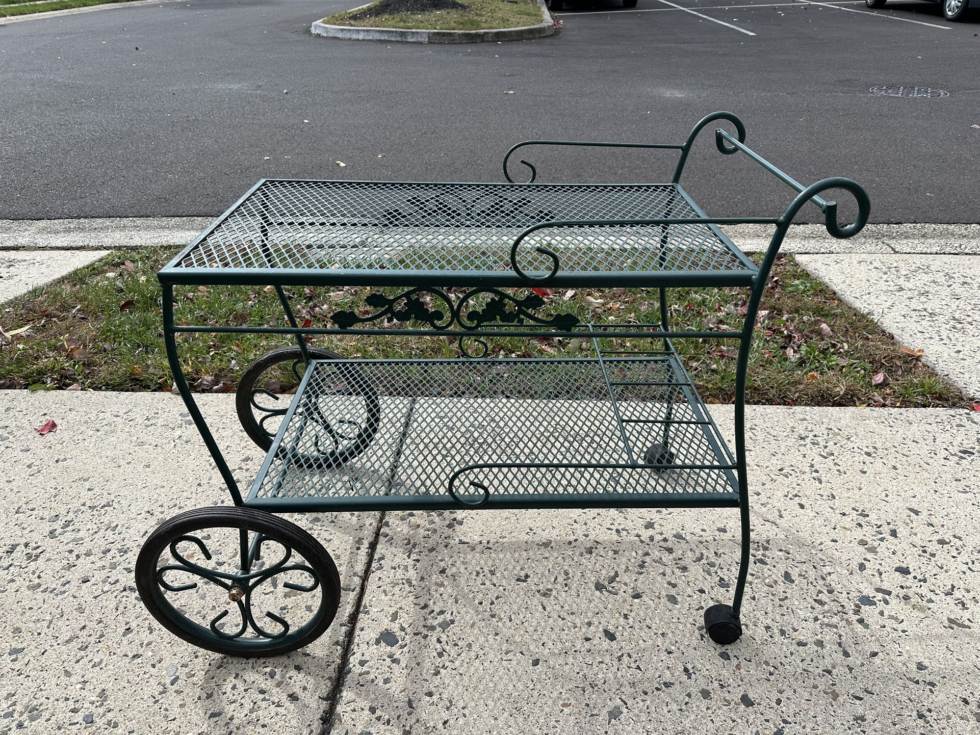Vintage Wrought Iron Patio Bar Tea Serving Cart 
