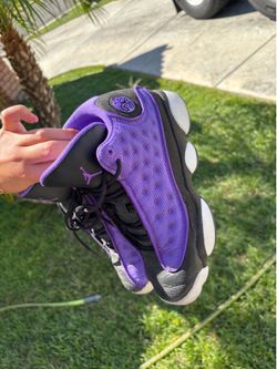 Jordan 13 Purple Venom