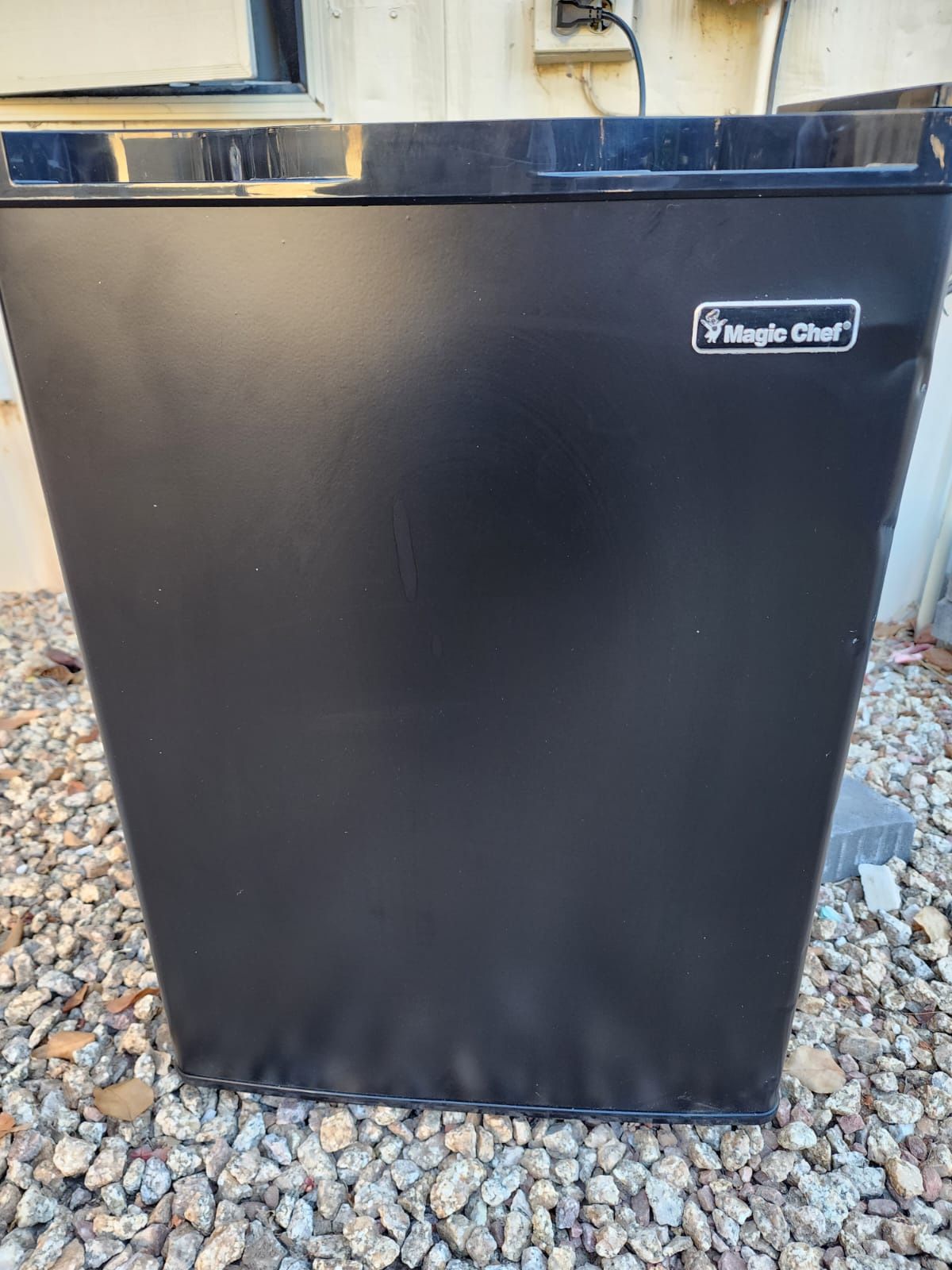 Magic Chef 2.6 cu. ft. Mini Fridge in Black without Freezer