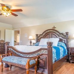  Elegant Wooden CalKing Bedroom Set