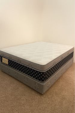 🛏️ Sleep Better Tonight — Euro Top Mattress + Box Spring Available if you Needed- Delivery Available Today