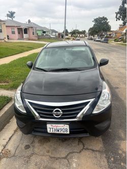 Nissan Versa 2016 black