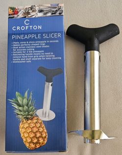Crofton Pineapple Slicer, Stainless Steel, Dishwater safe