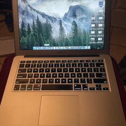 MacBook Air 2011