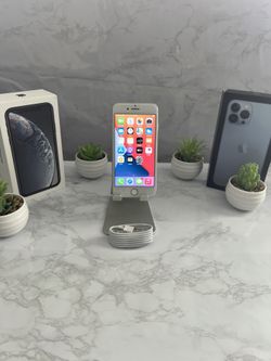iPhone 8 64gb At&t