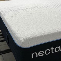 Nectar Classic Hybrid King Mattress Bed 
