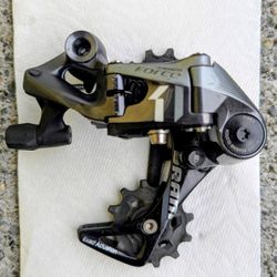 SRAM Force 1 Rear Derailleur (Medium Cage)