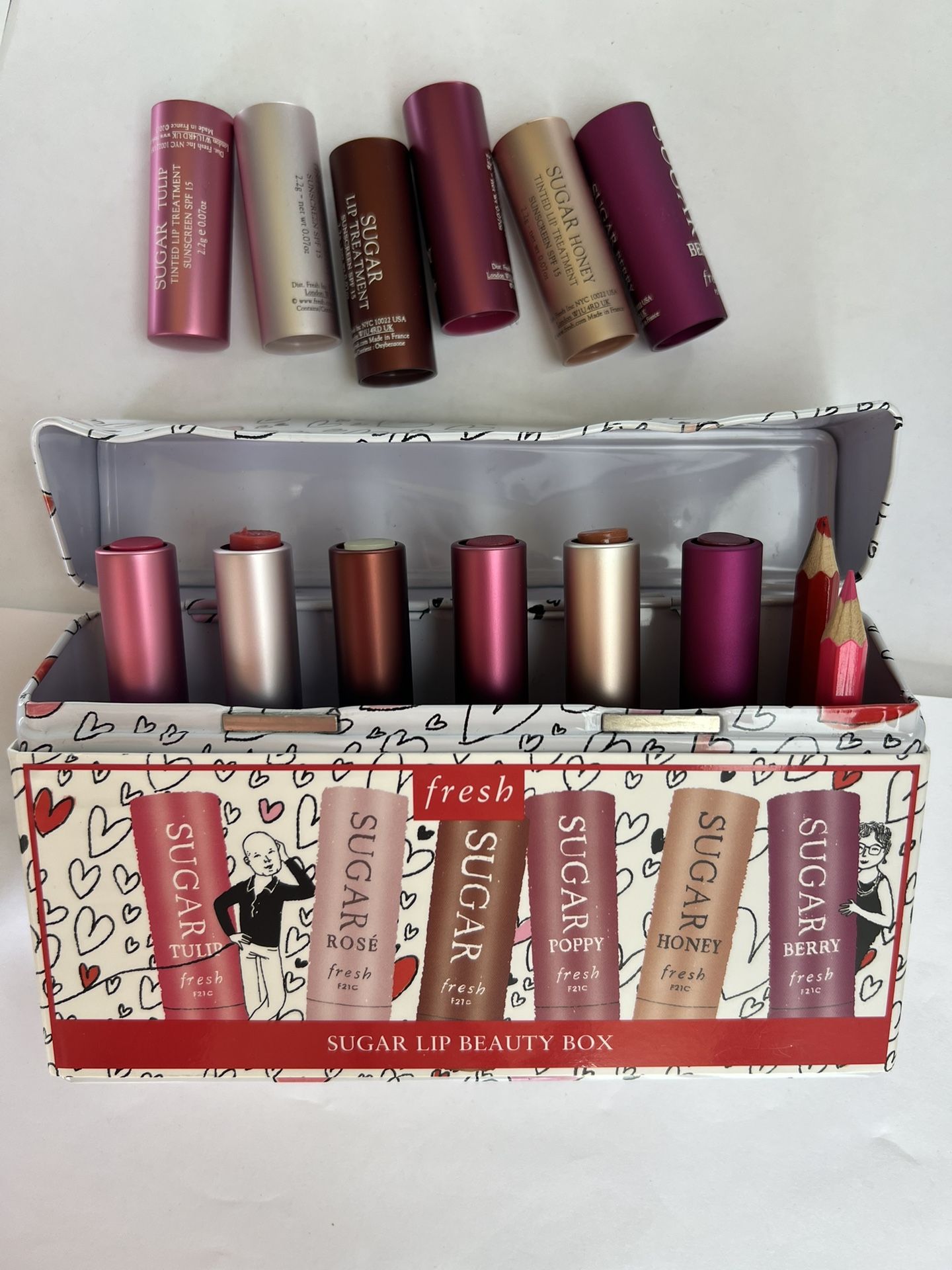 Fresh Sugar Lip Beauty Box 6 Mini Lip Nourishing Treatment New In Box (cracked)