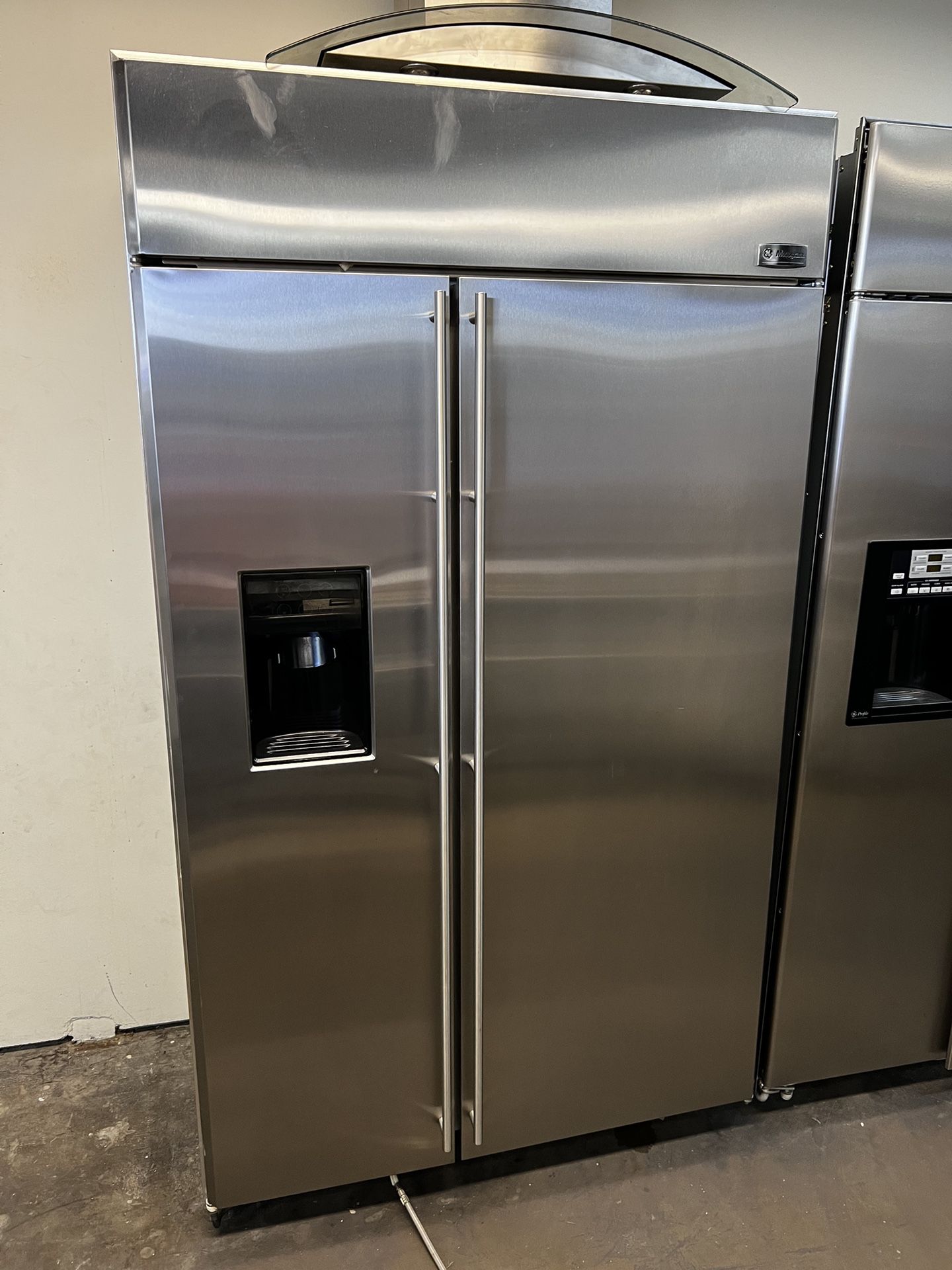 Ge Monogram 48”wide Built In Side By Side Stainless Steel Refrigerator 