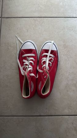 Red  kids converse