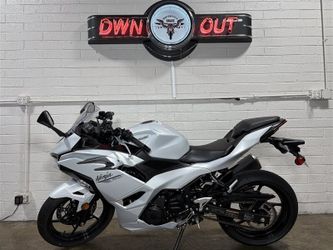 2025 Kawasaki EX500 Ninja 500 ABS