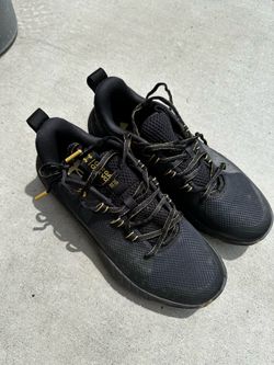 Men’s Under Armour shoes