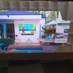 SAMSUNG 65"INCH QLED 4K THE TERRACE LST7 OUTDOOR SAMSUNG TV. 