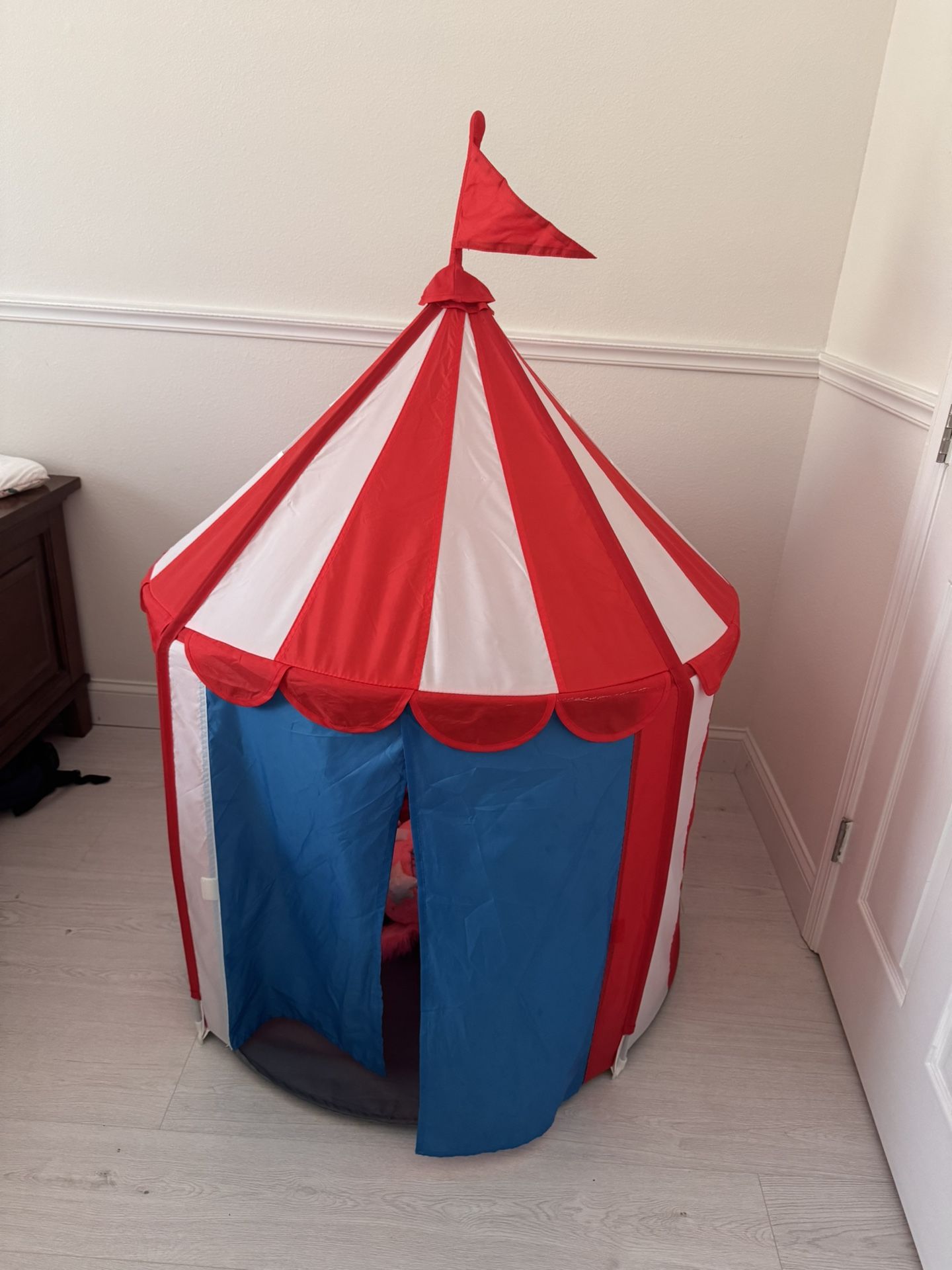Kids Circus Tent
