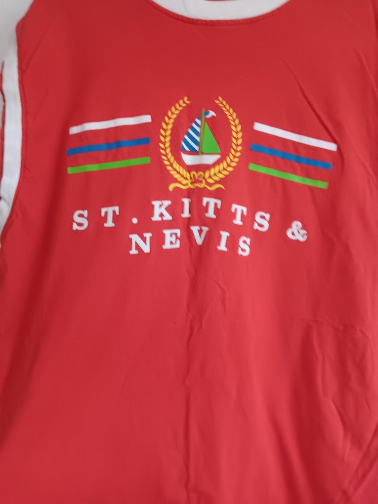 Vintage 90s St Kitts Tshirt Large