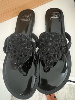 Women sandals size 7