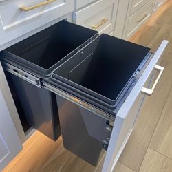15” Pullout Trash Basket For Kitchen Cabinets