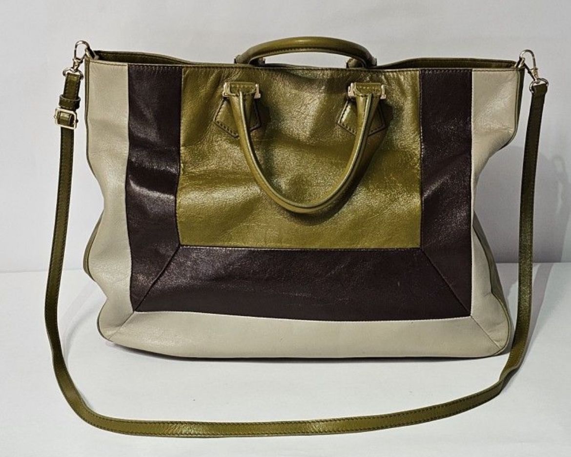 Fendi XL Leather Tote Bag