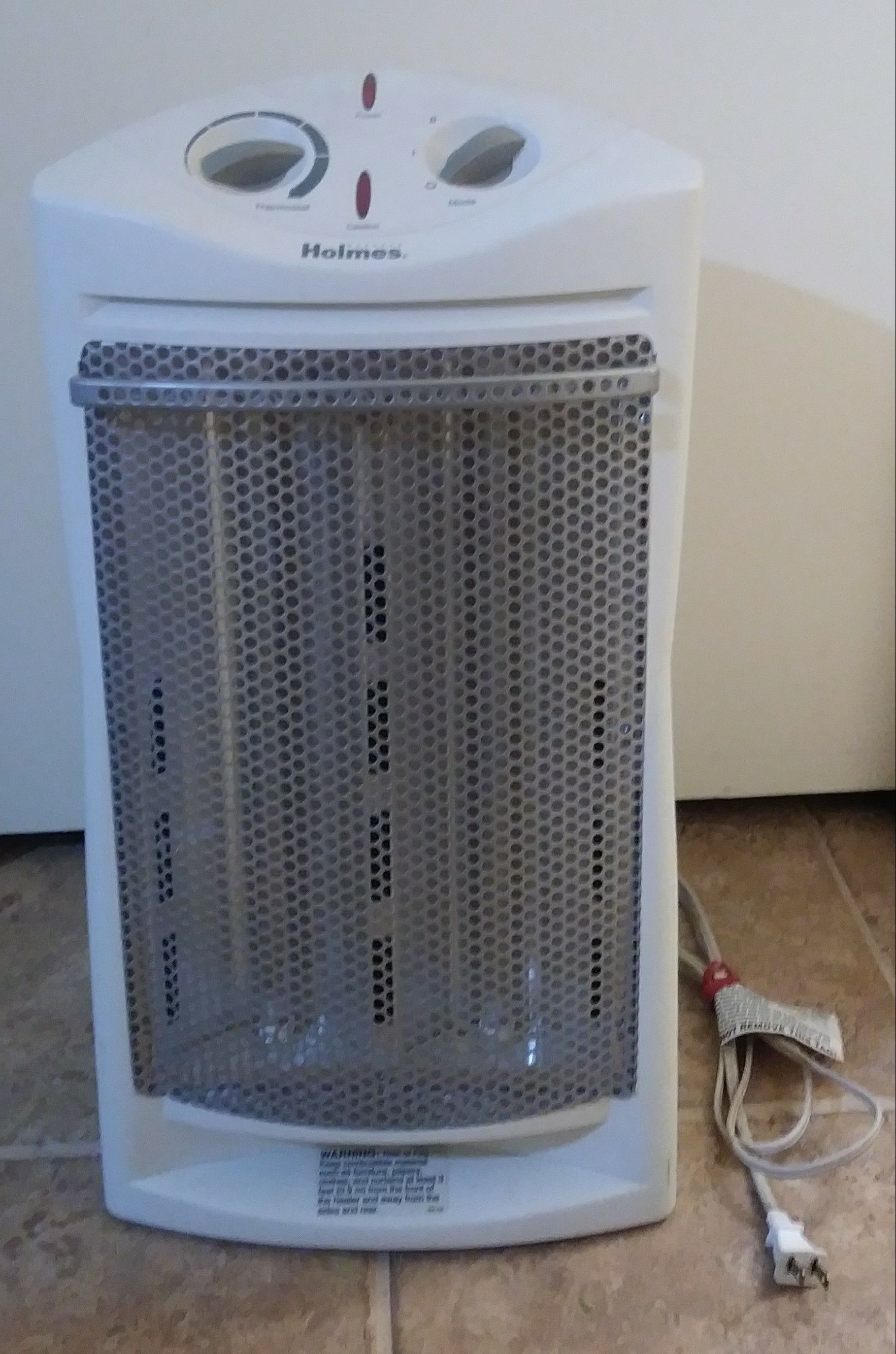 Holmes infrared quartz tower indoor Heater 1500 watts model HQH307