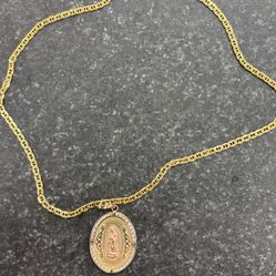 10K Necklace & Pendant