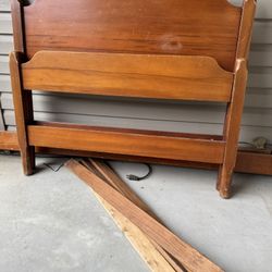 Red Oak Headboard/Footboard Single