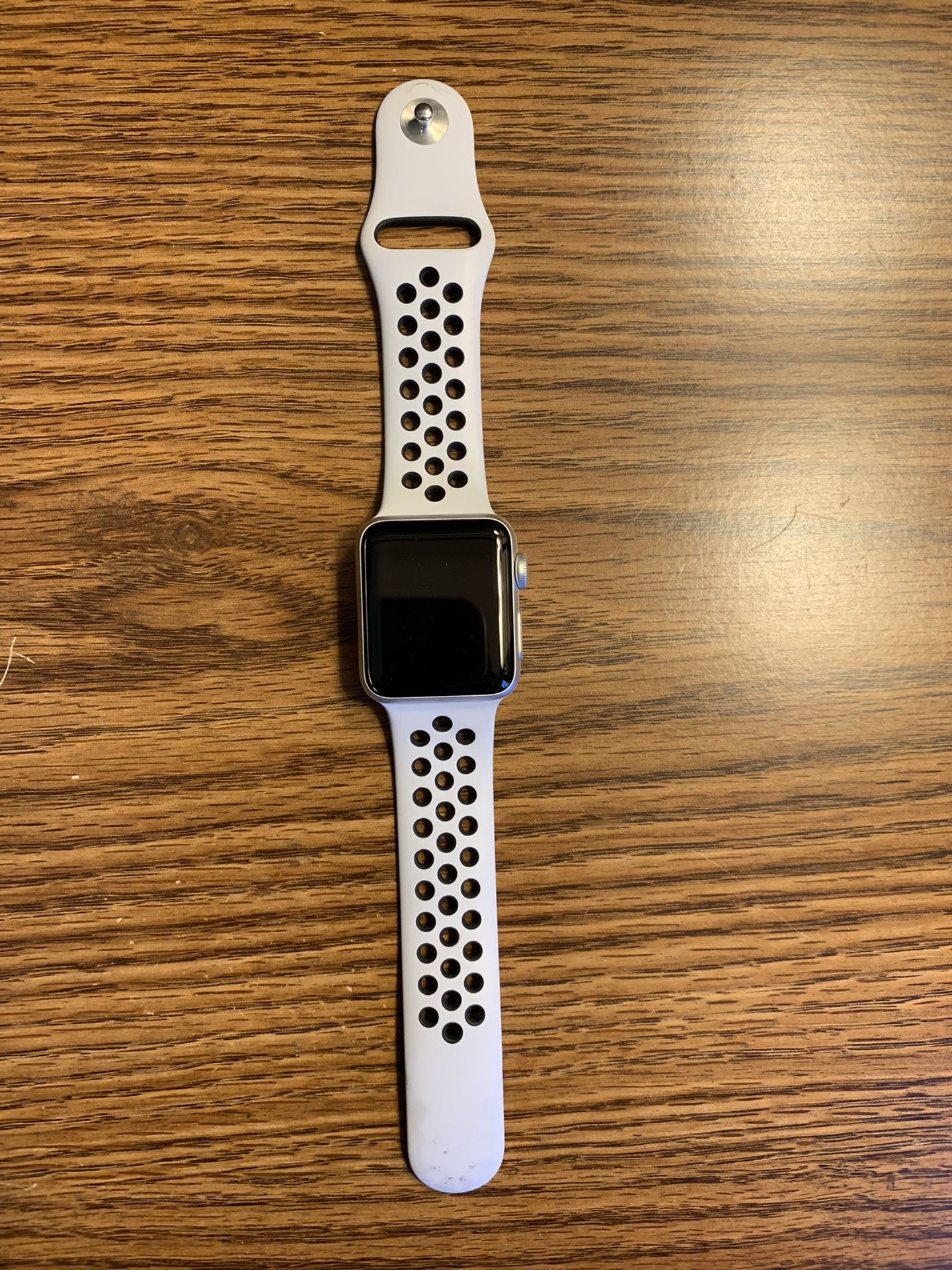 Apple Watch Series 3 (GPS + CELLULAR)