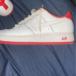 Air Force 1 Color White/red Size 11