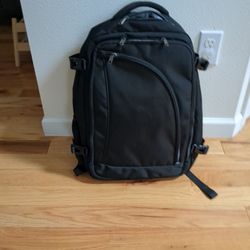 Travel Backpack With Laptop Compartment