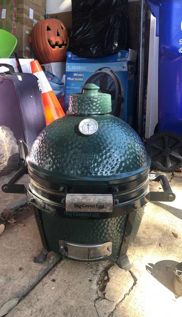 Mini Max Big Green Egg for Sale in Keller, TX OfferUp