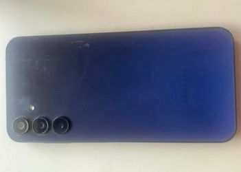 Samsung Galaxy A15 5G — NO FLAKY PEOPLE ACCEPTED‼️>:(

Read FULL description below.