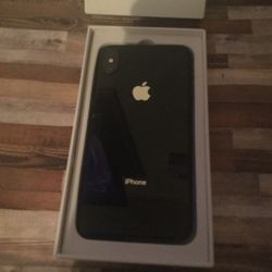 iPhone XS Max AT&T Cricket $475.00