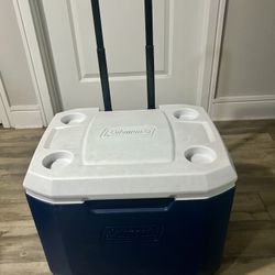 50Qt Coleman Rolling Cooler