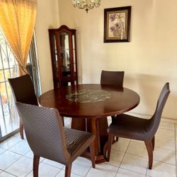 Round Dining Set With Built-In Lazy Susan
